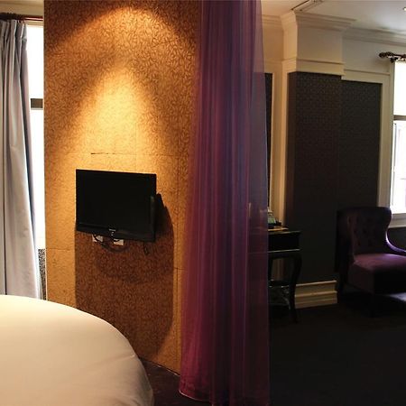 Manhattan Jinling Hotel Shanghai Exterior photo